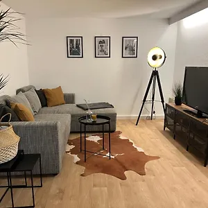 Modernes Haus Für 7 Gäste 90m2 Tv Netflix Wlan Momlingen